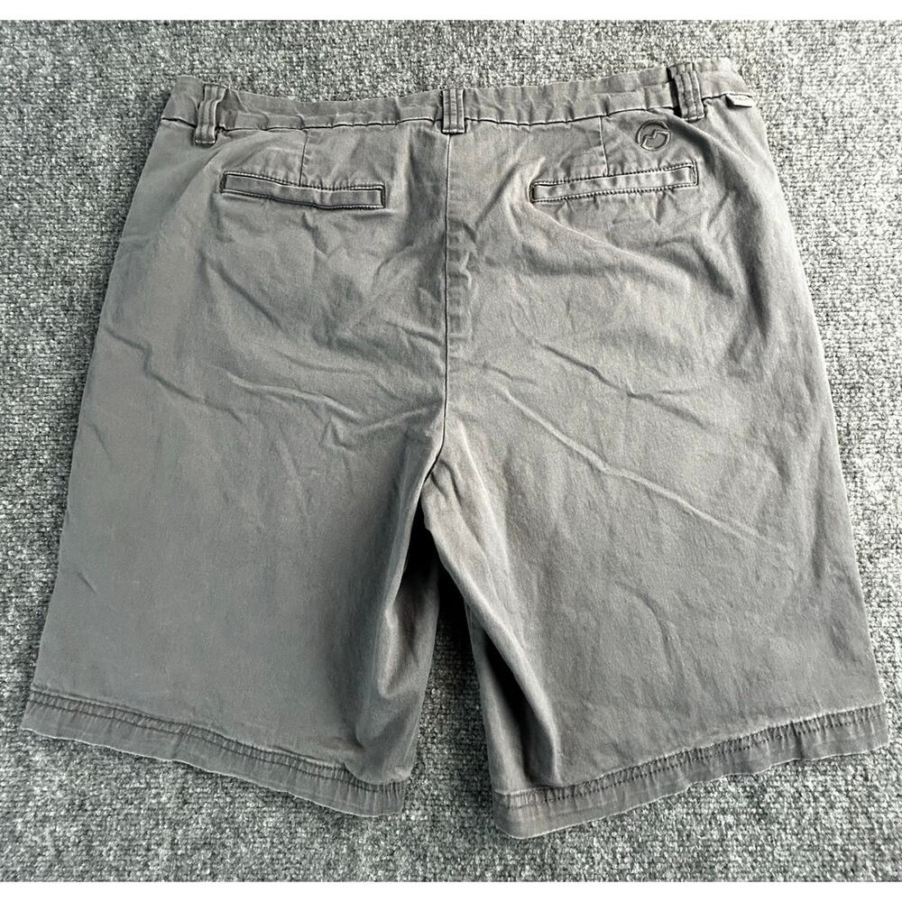 Magellan Outdoors Women's Gray Stretch Casual Chino Shorts Size 16 - Picture 2 of 10